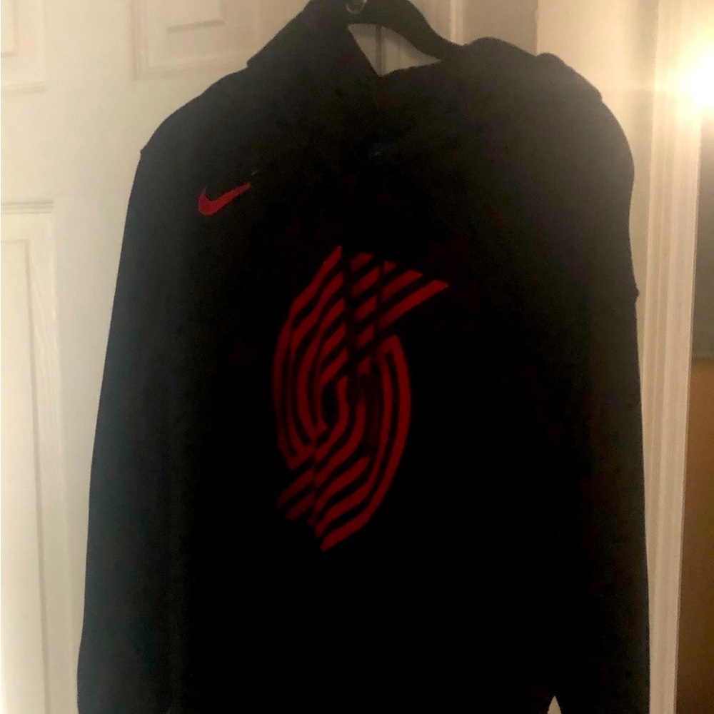 Nike NBA Hoody, never worn.